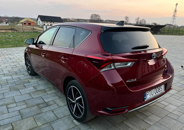 Toyota Auris cena 65900 przebieg: 53000, rok produkcji 2017 z Turek małe 781